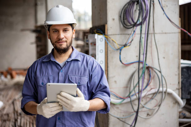 Best Circuit Breaker Repair  in Dallas, OR